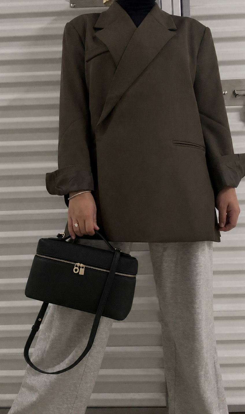 MEDIUM POCKET POUCH BLACK BAG