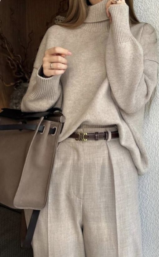 Muave Airport Bag